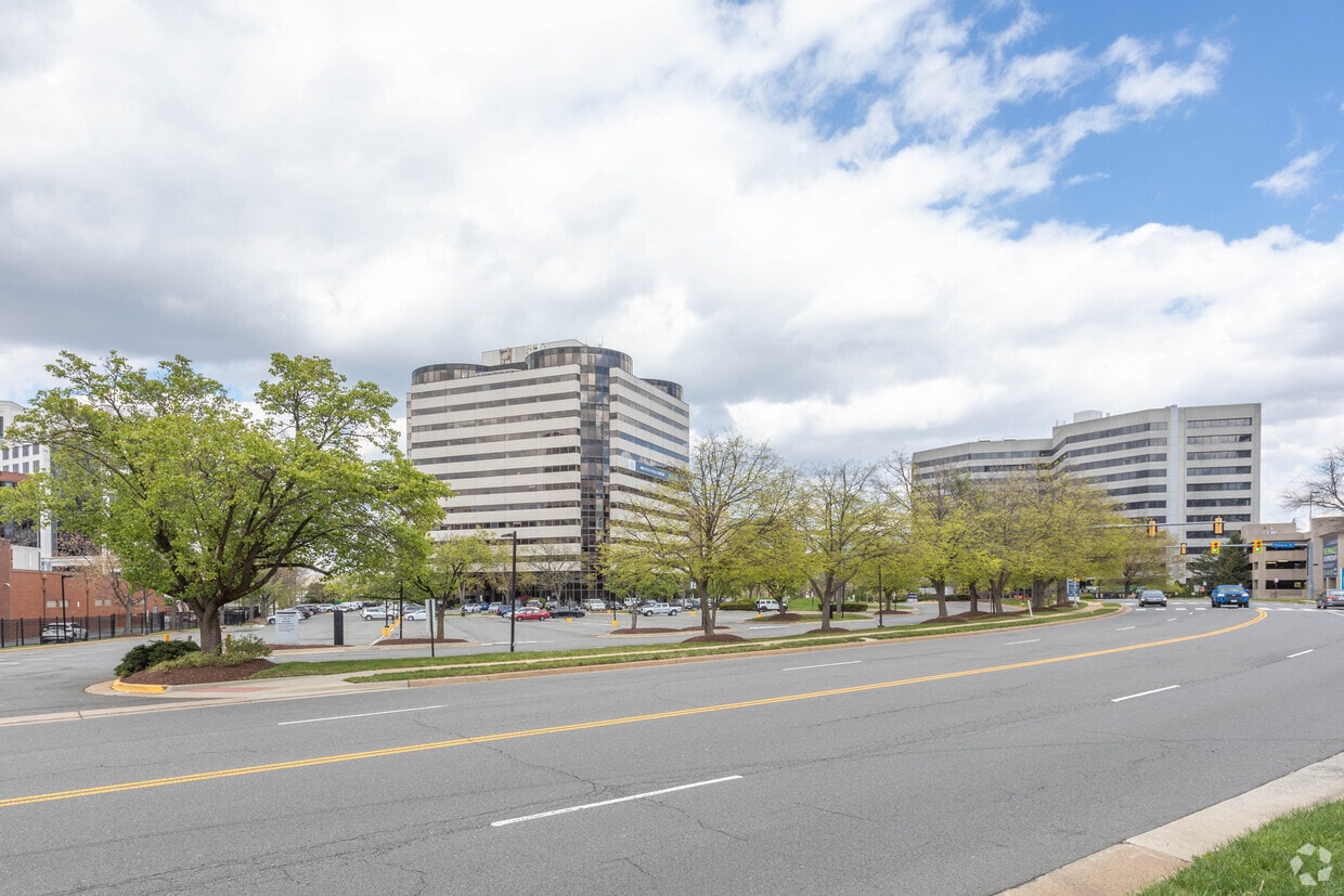 4/19/2022 - Greensboro Park Place Tower A