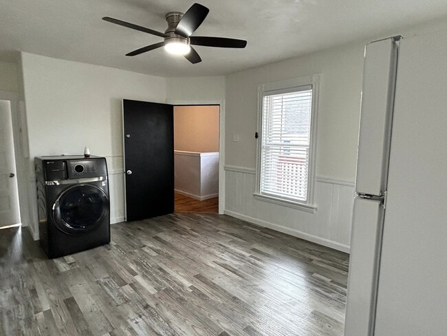 Foto del edificio - 201 Cartier St