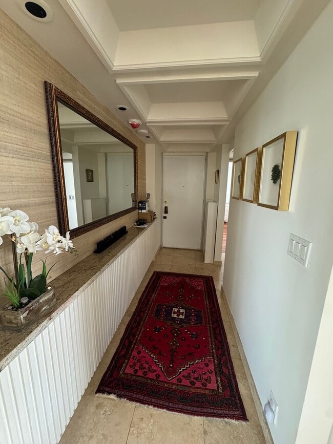 Building Photo - Luxury High-Rise Living with Panoramic Ocean Views at Yacht Harbor Towers