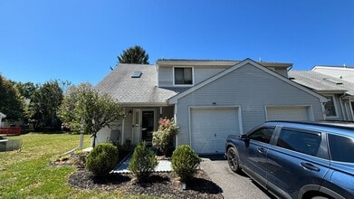 Building Photo - 92 Winchester Way