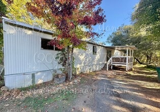 Building Photo - 20381 Sherry Ct Building Photo - 20381 Sherry Ct