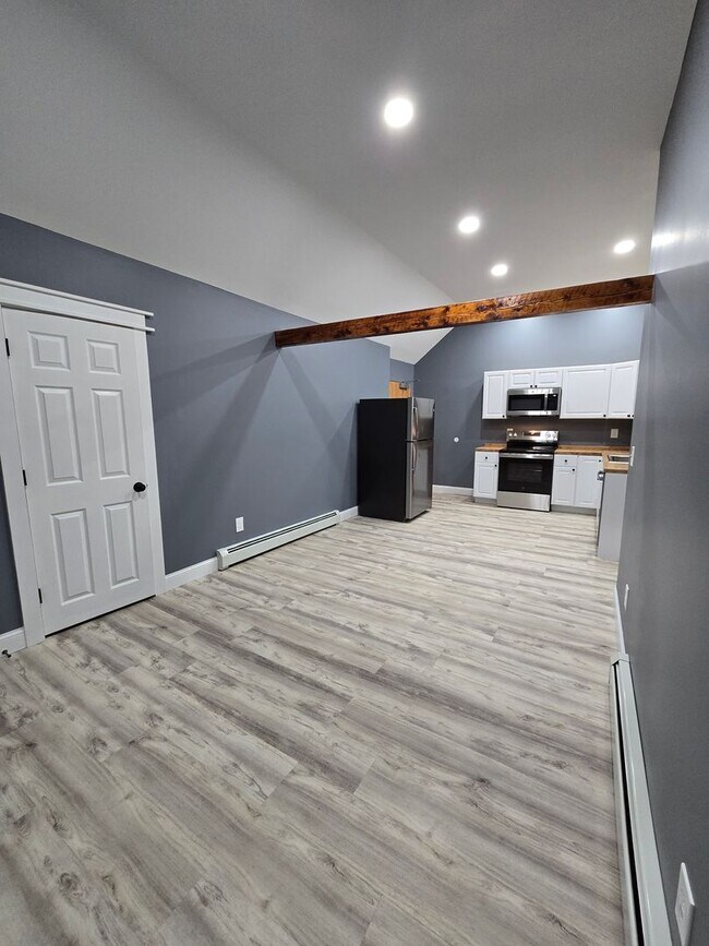 Foto del edificio - 319 Main St