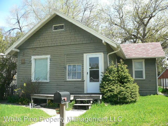 Primary Photo - 112 S Asbury St