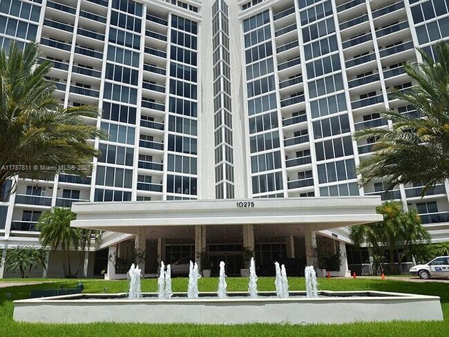 Foto del edificio - 10275 Collins Ave
