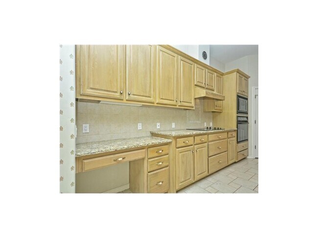 Building Photo - 110 Calypso Dr