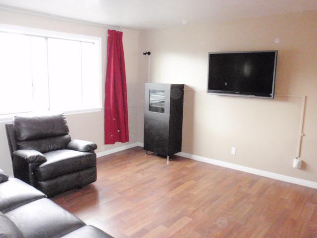 Building Photo - 1665 W Crystal Ridge Dr