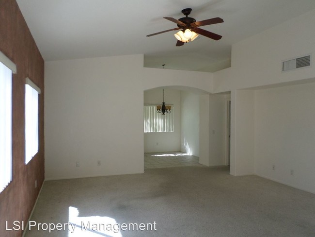 Foto del edificio - 2053 Jade Creek St