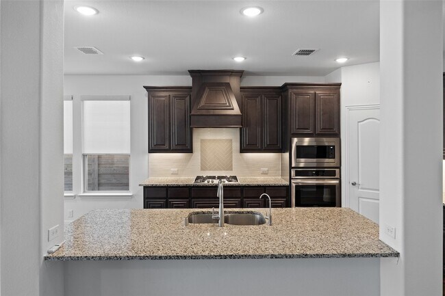 Foto del edificio - 7508 Windy Meadow Dr