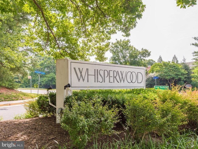 Foto del edificio - 2124 Whisperwood Glen Ln