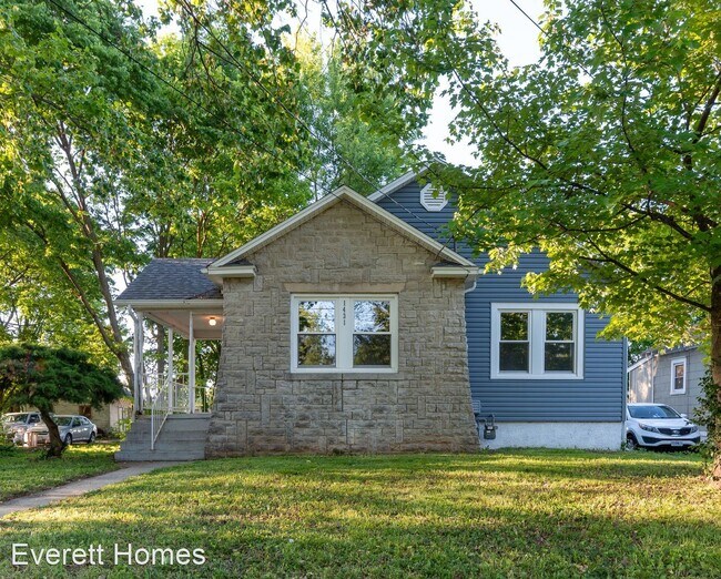 Building Photo - 2 br, 1 bath House - 1431 E McDaniel St