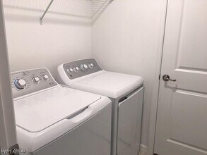 Building Photo - 6011 Ellerston Wy