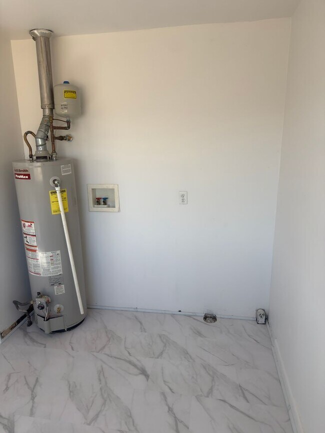 Foto del edificio - Remodeled 3 Bed 1 Bath Home Close to Downtown Grand Junction