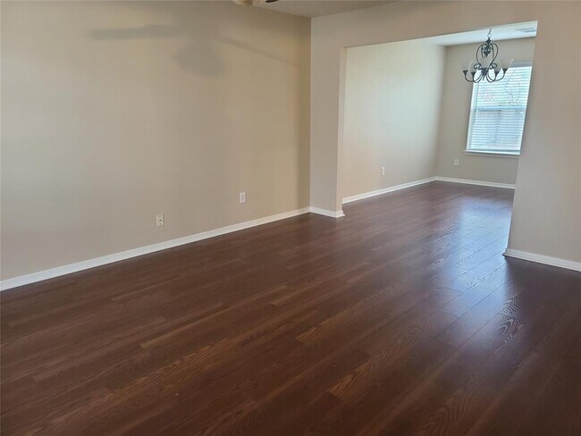 Building Photo - 5734 Forest Timbers Dr