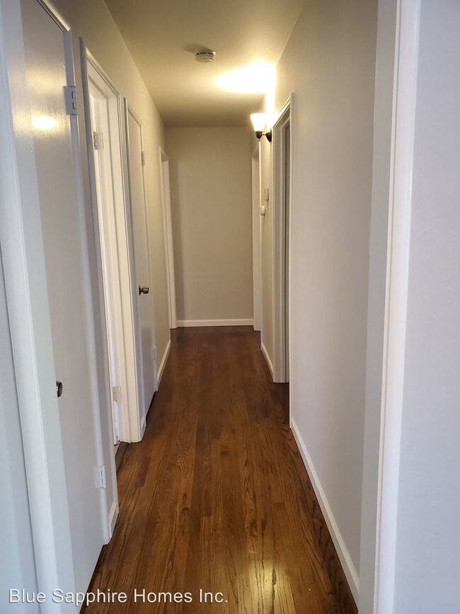 Building Photo - 3 br, 2 bath House - 75 Drake Ct