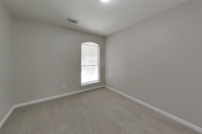 Building Photo - 8707 Texas Acorn Ave