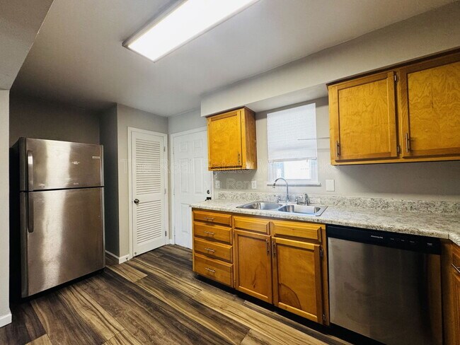 Foto del edificio - 131 Pace Dr