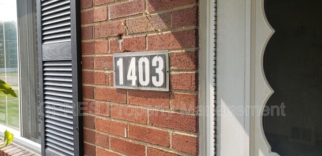 Building Photo - 1403-1405 Spruce St.