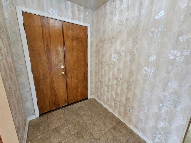 Foto del edificio - 5915 Fox Hill Ln