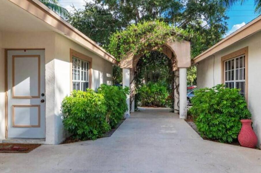 Foto principal - 14077 Wellington Trace