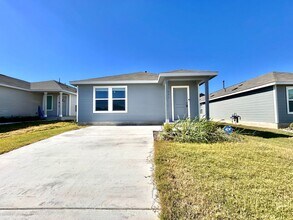 Building Photo - 175 Kyanite Dr