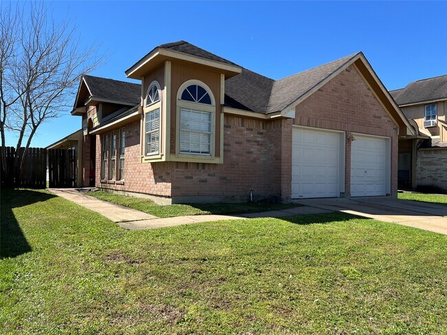 Foto del edificio - 6503 Marinwood Dr