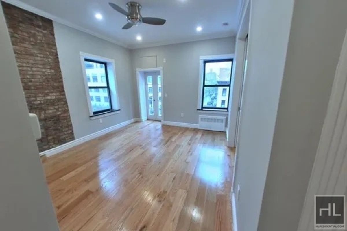 Building Photo - 2nd Avenue