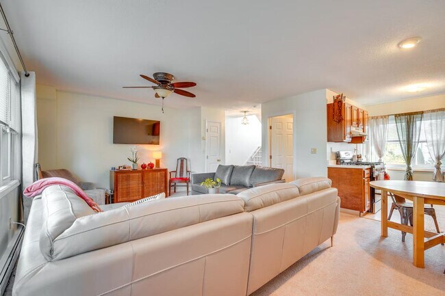 Foto del edificio - 109 Hawley Ave