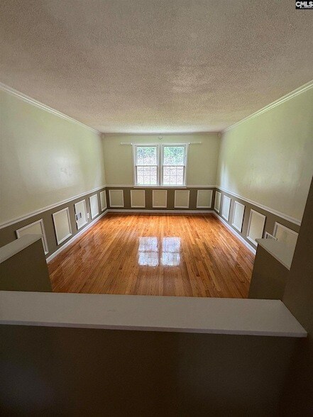 Foto del edificio - 9414 Puritan Rd