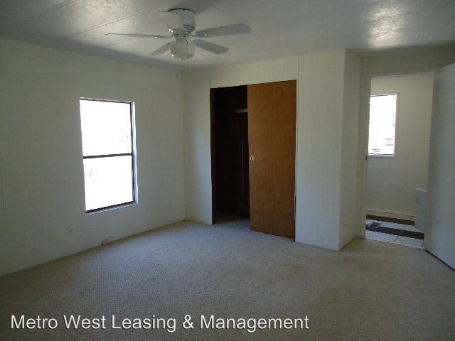 Building Photo - 3 br, 2 bath House - 3720 Hwy 5 E