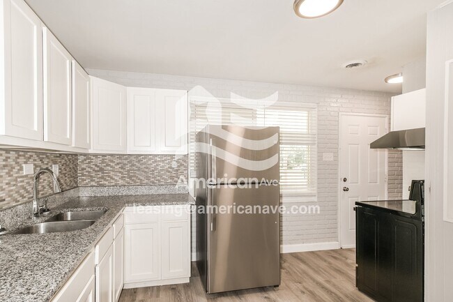 Building Photo - 9730 Lanier Dr