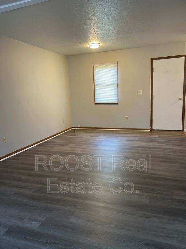 Foto del edificio - 207 N Madison Rd