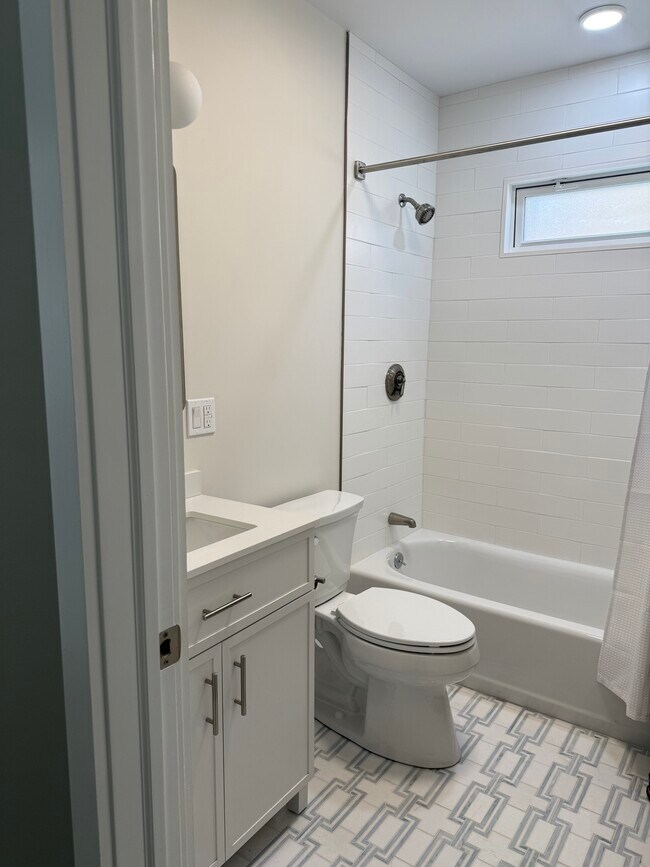 Foto del edificio - 33 Rosegarden St