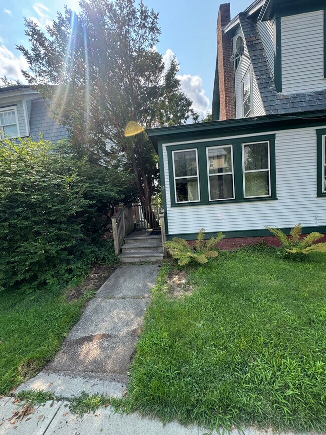 Foto del edificio - 361 S Winooski Ave
