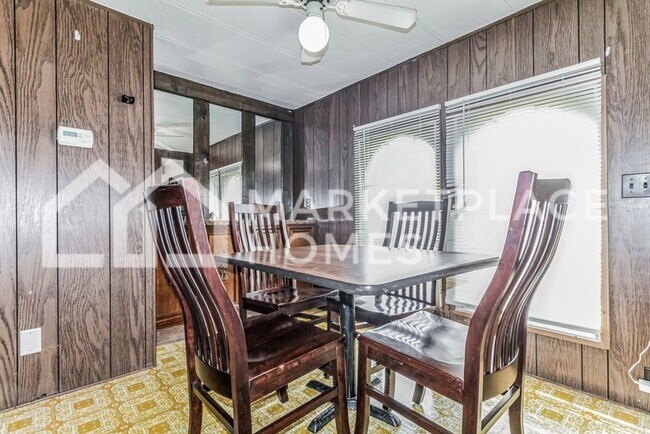 Foto del edificio - 4750 N County Rd 500 E