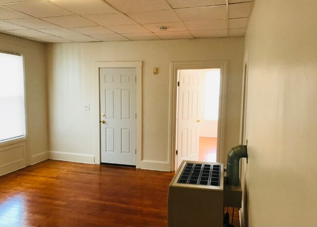 Foto del edificio - 656 Second St