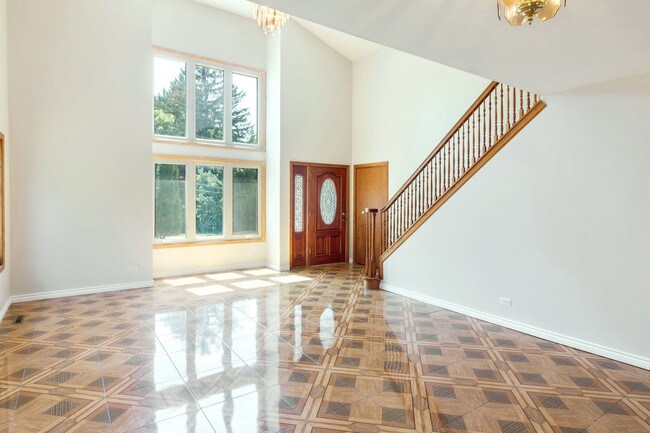 Building Photo - 3740 Highland Ave