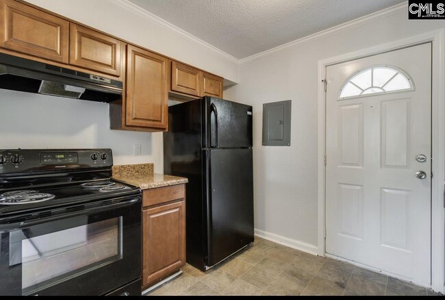 Building Photo - 320 S Beltline Blvd