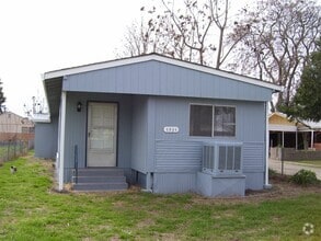 Building Photo - 5934 Cohn Ave