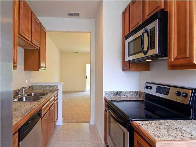 Building Photo - 331 Business