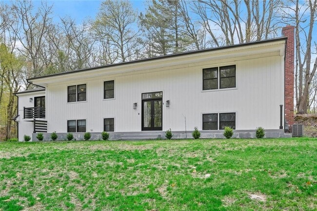 Building Photo - 1 Northside Ln