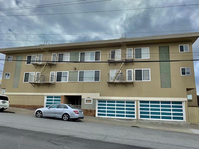 Primary Photo - 3301 Wawona St
