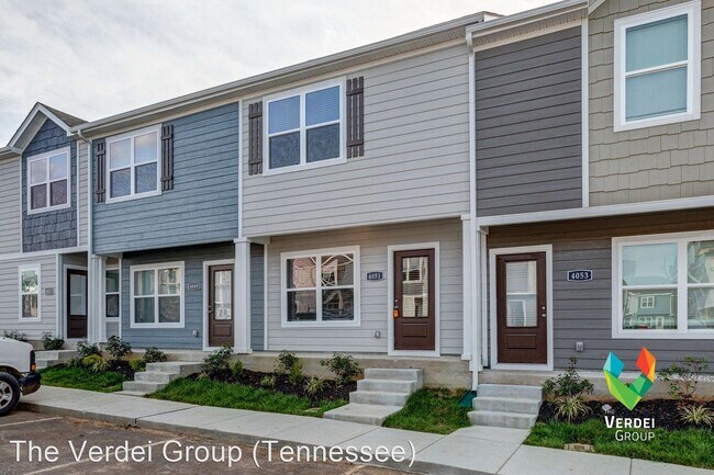 Building Photo - 2 br, 2.5 bath House - 8066 Logan Dr