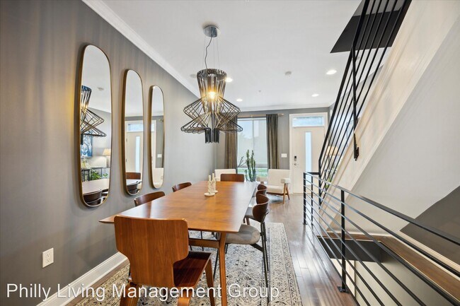 Building Photo - 4 br, 3 bath House - 2137 N Darien Street