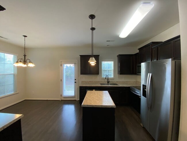 Building Photo - 5454 Farm House Trail