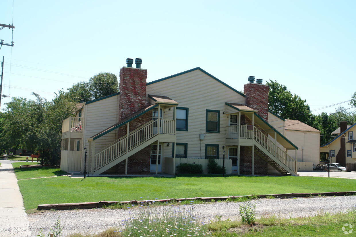 Foto del edificio - Riverside Chalet Apartments