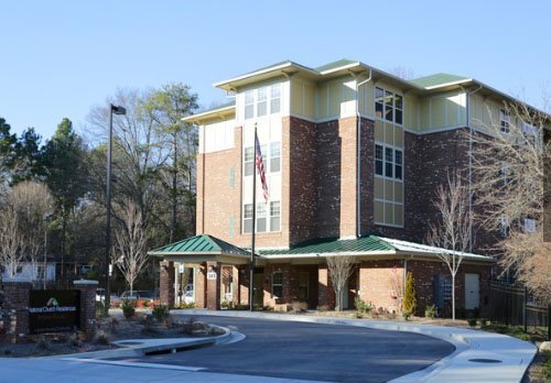 Foto del edificio - 345 Ashwood Ave SW
