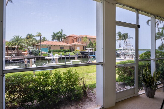 Foto del edificio - 105 Paradise Harbour Blvd