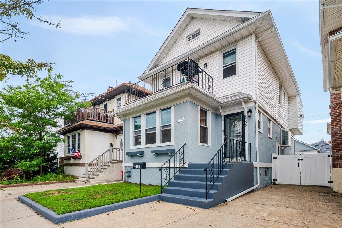 Foto principal - 365 W Hudson St