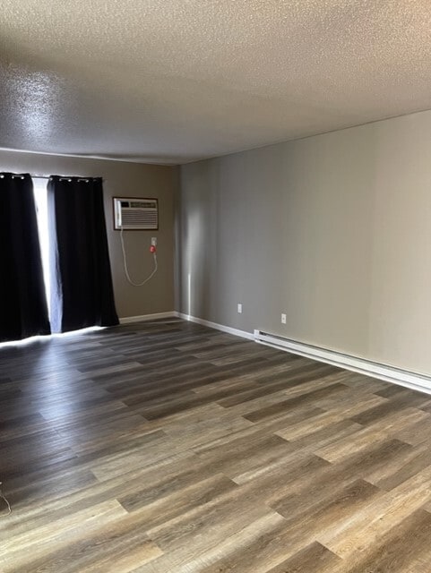 Foto del edificio - Woodland Place Apartments, LLC
