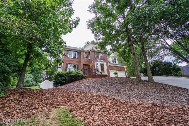 Foto del edificio - 3283 Standing Peachtree Trail NW